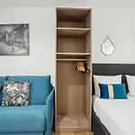 Tour Eiffel Apartment